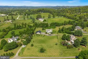 16573 Clarkes Gap Rd, Paeonian Springs, VA 20129 - Photo 92