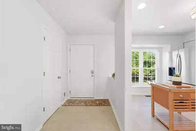 22055 Manning Square, Sterling, VA 20166 - Photo 2