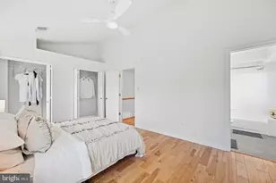 22055 Manning Square, Sterling, VA 20166 - Photo 20