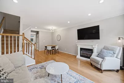 20437 Chetwood Terrace, Ashburn, VA 20147 - Photo 10