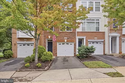 20437 Chetwood Terrace, Ashburn, VA 20147 - Photo 2