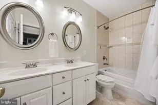 20437 Chetwood Terrace, Ashburn, VA 20147 - Photo 38