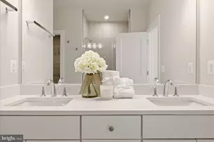 44531 Wolfhound Sq, Ashburn, VA 20147 - Photo 32