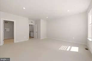 44531 Wolfhound Sq, Ashburn, VA 20147 - Photo 30