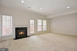 22052 Dilworth Square, Broadlands, VA 20148 - Photo 22