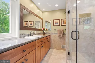 14 Wiltshire Court E, Sterling, VA 20165 - Photo 32