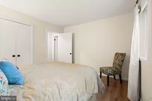 14 Wiltshire Ct E, Sterling, VA 20165 - Photo 36