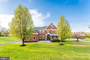 17937 Manassas Gap Ct, Hamilton, VA 20158 - Photo 1