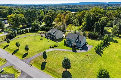 17351 Harmony Vista Drive, Hamilton, VA 20158 - Photo 2