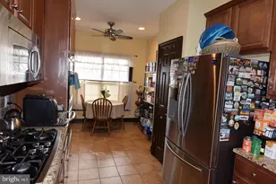 44264 Panther Ridge Dr, Ashburn, VA 20147 - Photo 2