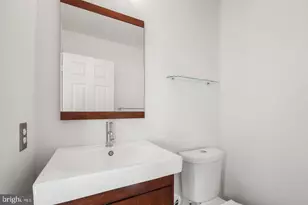 20379 Snowpoint Pl, Ashburn, VA 20147 - Photo 14
