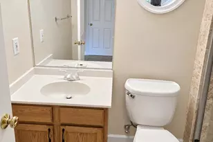 605 S Maple Ave S, Purcellville, VA 20132 - Photo 8
