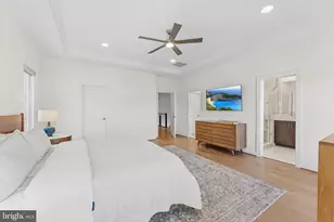 20277 Oak Bluff Dr, Ashburn, VA 20147 - Photo 22