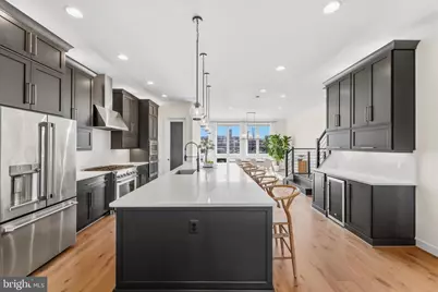 20277 Oak Bluff Drive, Ashburn, VA 20147 - Photo 10