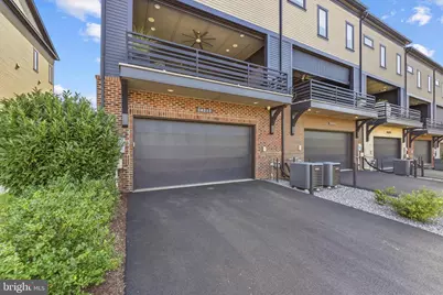 20277 Oak Bluff Drive, Ashburn, VA 20147 - Photo 42