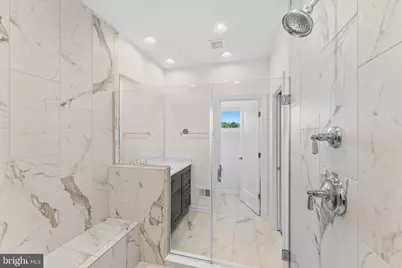 20277 Oak Bluff Drive, Ashburn, VA 20147 - Photo 24