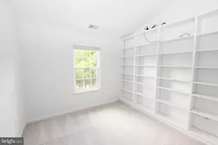 47616 Comer Square, Sterling, VA 20165 - Photo 24