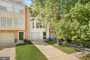 112 Hampshire Square SW, Leesburg, VA 20175 - Photo 1