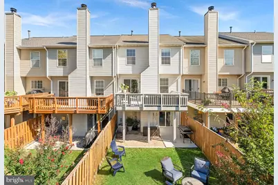 112 Hampshire Square SW, Leesburg, VA 20175 - Photo 32