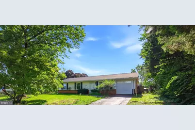 1100 N Sterling Boulevard, Sterling, VA 20164 - Photo 2