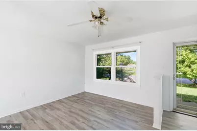 1100 N Sterling Boulevard, Sterling, VA 20164 - Photo 4