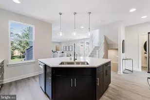 23483 Autumn Sky Ct, Brambleton, VA 20148 - Photo 10