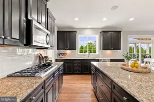 41858 Farnborough Pl, Leesburg, VA 20176 - Photo 16