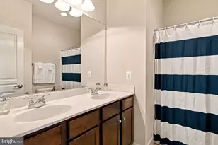 41858 Farnborough Pl, Leesburg, VA 20176 - Photo 50