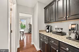 41858 Farnborough Pl, Leesburg, VA 20176 - Photo 18