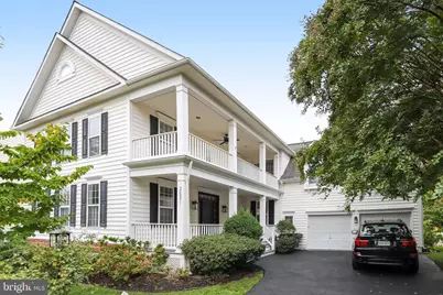 20391 Tilberg Street, Ashburn, VA 20147 - Photo 2