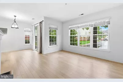 45090 Brae Terrace #105, Ashburn, VA 20147 - Photo 8