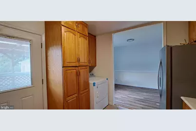 815 S Cypress Court, Sterling, VA 20164 - Photo 16