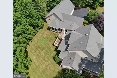 40920 Forest Glen Drive, Leesburg, VA 20175 - Photo 2