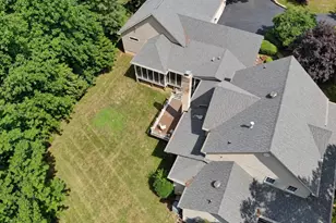 40920 Forest Glen Dr, Leesburg, VA 20175 - Photo 2