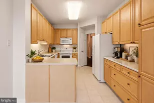 19370 Magnolia Grove Square, Leesburg, VA 20176 - Photo 22