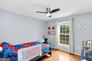 121 Regina Dr, Sterling, VA 20165 - Photo 28