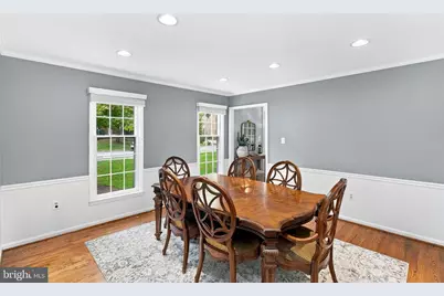 121 Regina Drive, Sterling, VA 20165 - Photo 6