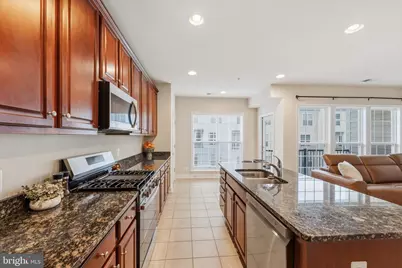 20643 Sibbald Square, Ashburn, VA 20147 - Photo 14