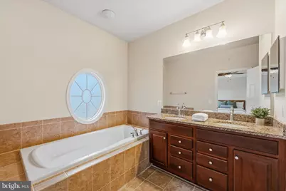 20643 Sibbald Square, Ashburn, VA 20147 - Photo 22