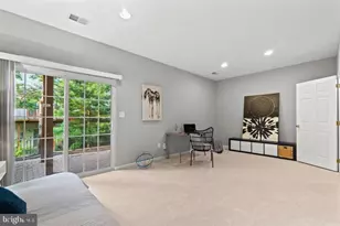 25840 Kirkwood Square, Chantilly, VA 20152 - Photo 10