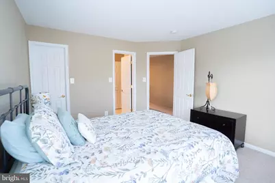 42520 Legacy Park Drive, Brambleton, VA 20148 - Photo 42