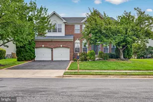 44231 Mohave Dr, Ashburn, VA 20147 - Photo 1
