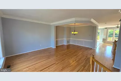 43975 Lords Valley Terrace, Ashburn, VA 20147 - Photo 2