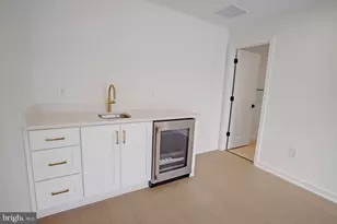 24983 Rosslare Harbour Ter, Chantilly, VA 20152 - Photo 52