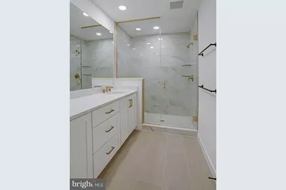 24983 Rosslare Harbour Terrace, Chantilly, VA 20152 - Photo 38