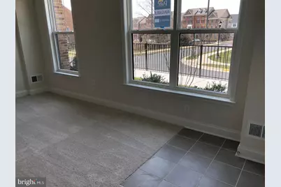 22584 Windsor Locks Square, Ashburn, VA 20148 - Photo 6
