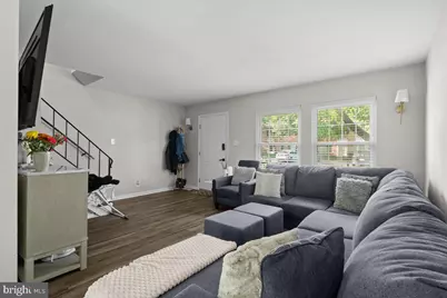 312 E Cornell Drive E #167, Sterling, VA 20164 - Photo 4