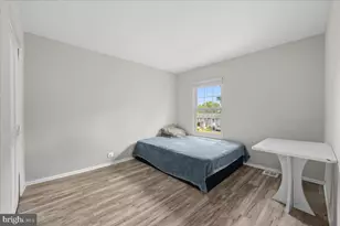312 E Cornell Dr E, Sterling, VA 20164 - Photo 14