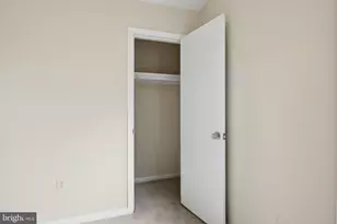 34 Aldridge Ct, Sterling, VA 20165 - Photo 36