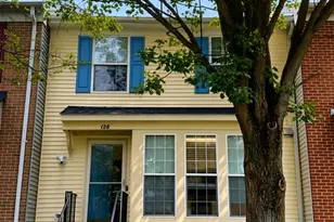 128 Hampshire Square SW, Leesburg, VA 20175 - Photo 1